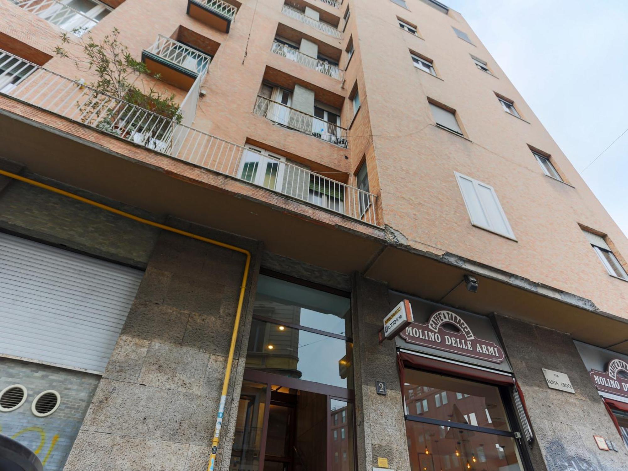 The Best Rent - Cozy Two-Bedroom Apartment Near Colonne S Lorenzo Милано Екстериор снимка